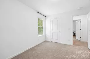 329 Wildmore Wy, Charlotte, NC 28214 - Photo 21