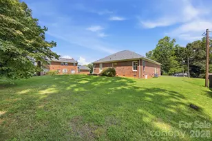 211 Peachtree St, Belmont, NC 28012 - Photo 21