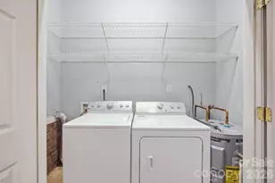 211 Peachtree St, Belmont, NC 28012 - Photo 17