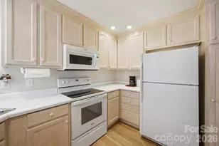 211 Peachtree St, Belmont, NC 28012 - Photo 7