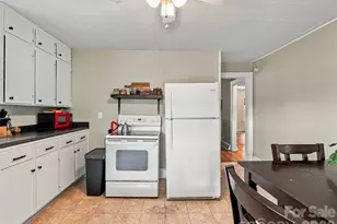 6 Bradford Cir, Candler, NC 28715 - Photo 11