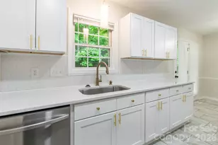 201 Polly Collins Ct, Fort Mill, SC 29715 - Photo 11