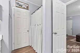 122 Fallswood Ct, Hendersonville, NC 28739 - Photo 21