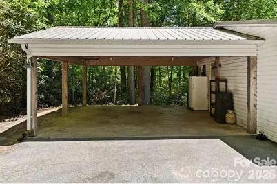 122 Fallswood Court, Hendersonville, NC 28739 - Photo 33