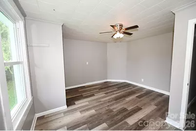 1632 C Avenue SE, Hickory, NC 28602 - Photo 9