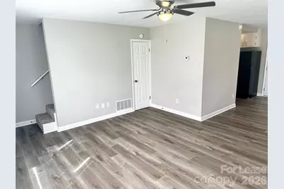 916 W 5th Avenue #A, Lexington, NC 27292 - Photo 5