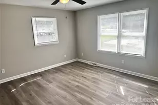 916 W 5th Ave, Lexington, NC 27292 - Photo 3