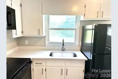 916 W 5th Avenue #A, Lexington, NC 27292 - Photo 9