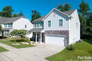 2628 Courtland Dr, Clover, SC 29710 - Photo 1