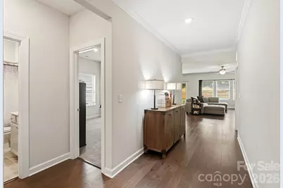 9423 Festival Way, Charlotte, NC 28215 - Photo 5
