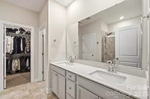 9423 Festival Wy, Charlotte, NC 28215 - Photo 13