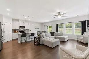 9423 Festival Wy, Charlotte, NC 28215 - Photo 9