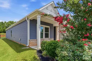 9423 Festival Wy, Charlotte, NC 28215 - Photo 3