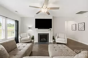 9423 Festival Wy, Charlotte, NC 28215 - Photo 7