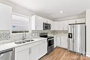 1132 New Day Ct, Charlotte, NC 28215 - Photo 15