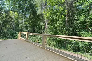 24 Green Burch Dr, Bryson City, NC 28713 - Photo 3