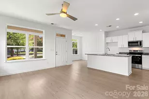 214 Overstone Ct, Fort Mill, SC 29715 - Photo 3