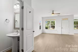 214 Overstone Ct, Fort Mill, SC 29715 - Photo 7