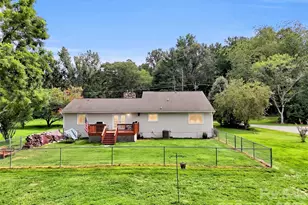 693 Monte Vista Rd, Candler, NC 28715 - Photo 35