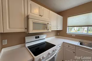 17428 Tuscany Ln, Cornelius, NC 28031 - Photo 7