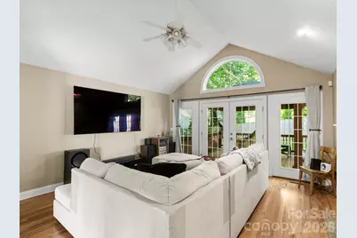 306 Golden Hawk Trail, Asheville, NC 28805 - Photo 9