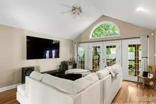 306 Golden Hawk Trail, Asheville, NC 28805 - Photo 9