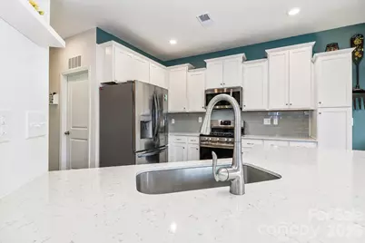 333 Kennerly Center Drive, Mooresville, NC 28115 - Photo 17