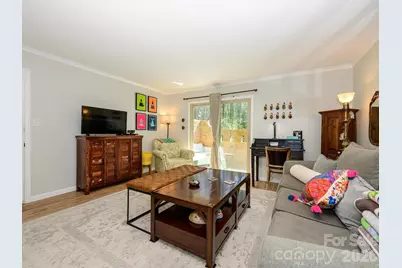 4743 Hedgemore Drive, Charlotte, NC 28209 - Photo 5
