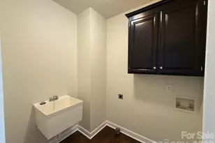 3119 Castlemaine Dr, Charlotte, NC 28269 - Photo 19