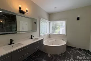 3119 Castlemaine Dr, Charlotte, NC 28269 - Photo 35