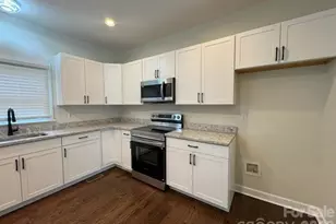 3119 Castlemaine Dr, Charlotte, NC 28269 - Photo 13