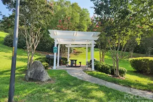 10522 Hill Point Ct, Charlotte, NC 28262 - Photo 17