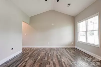 1041 Cleveland Avenue, Grover, NC 28073 - Photo 5