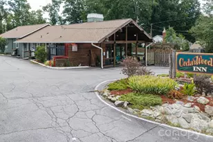 1510 Greenville Hwy, Hendersonville, NC 28792 - Photo 1