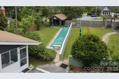 1510 Greenville Highway, Hendersonville, NC 28792 - Photo 11