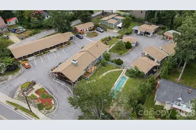 1510 Greenville Highway, Hendersonville, NC 28792 - Photo 7