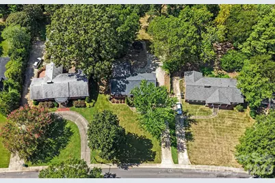 3846 Barclay Downs Drive, Charlotte, NC 28209 - Photo 35
