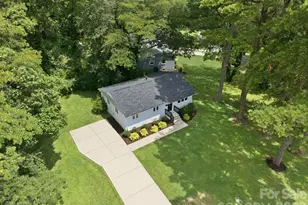 2700 Ravencroft Dr, Charlotte, NC 28208 - Photo 23