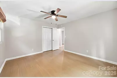 2700 Ravencroft Drive, Charlotte, NC 28208 - Photo 11
