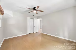 2700 Ravencroft Dr, Charlotte, NC 28208 - Photo 11