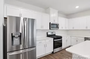 10971 Claystone Dr, Kannapolis, NC 28036 - Photo 3