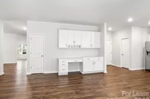 10971 Claystone Dr, Kannapolis, NC 28036 - Photo 7