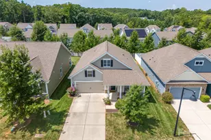 261 Robinwood Ln, Lake Wylie, SC 29710 - Photo 5