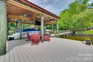 5211 Lake Wylie Rd, Clover, SC 29710 - Photo 37