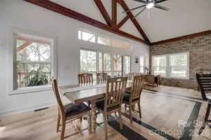 5211 Lake Wylie Rd, Clover, SC 29710 - Photo 9