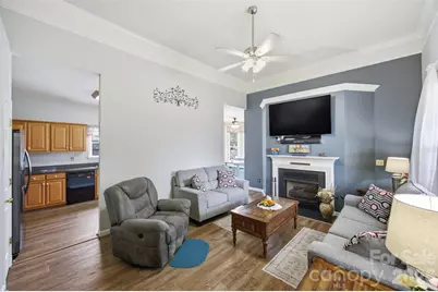 400 Brookhollow Drive, York, SC 29745 - Photo 7