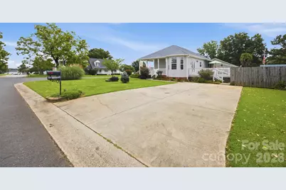 400 Brookhollow Drive, York, SC 29745 - Photo 5