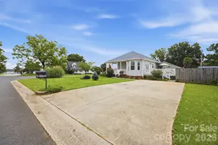 400 Brookhollow Dr, York, SC 29745 - Photo 5