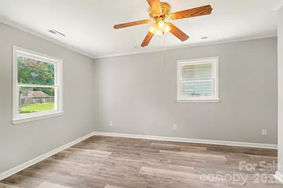 1333 Washington Lane, Kannapolis, NC 28083 - Photo 17