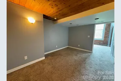 201 S Hoskins Road #318, Charlotte, NC 28208 - Photo 15
